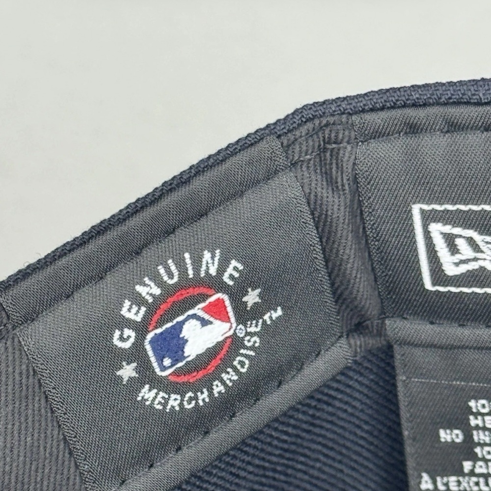 Yankee’s Size 8- New Era 59Fifty (5950) x Bad Bunny x FRSH Company ‘Nuevayol’ 🔥 - Picture 7 of 7